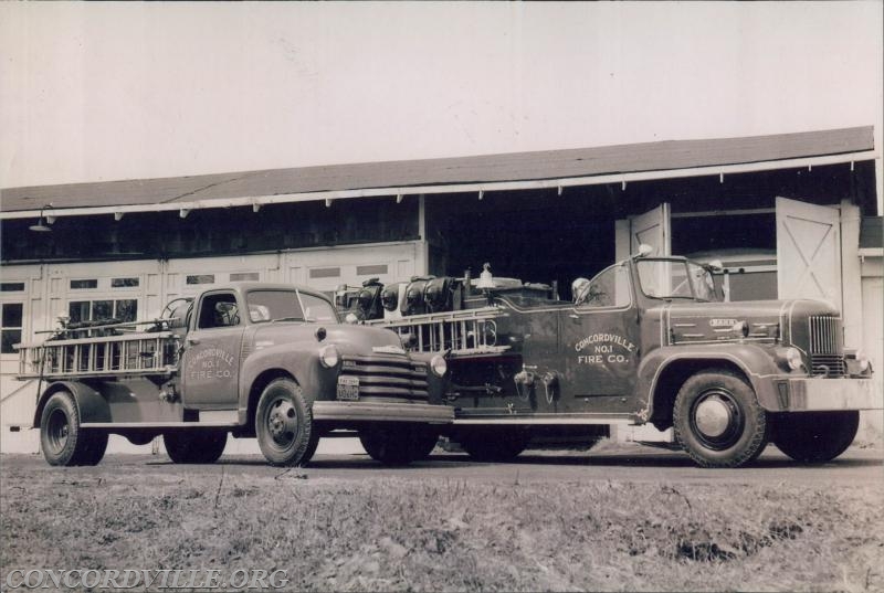 591 - 1949 Chevy
592 - 1947 Hahn